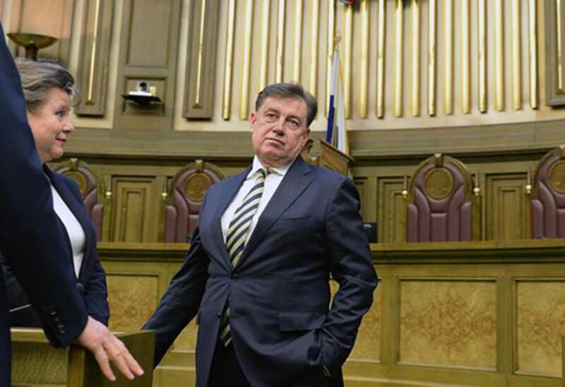 Момотов и Marton: глава судей РФ находится под подозрением в связи с сетью, предоставлявшей интимные услуги
